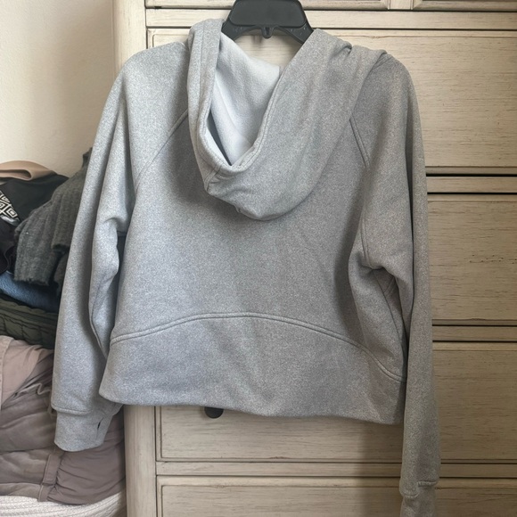 Amazon Cropped Zip Up Hoodie - Picture 4 of 4